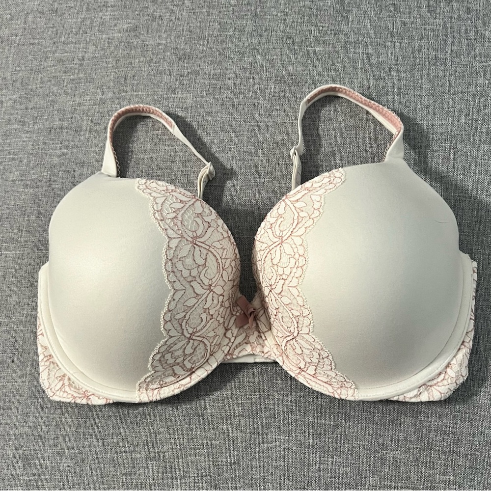 Victoria’s Secret Bra Size 36DD White & Pink Body By Victoria Perfect Shape